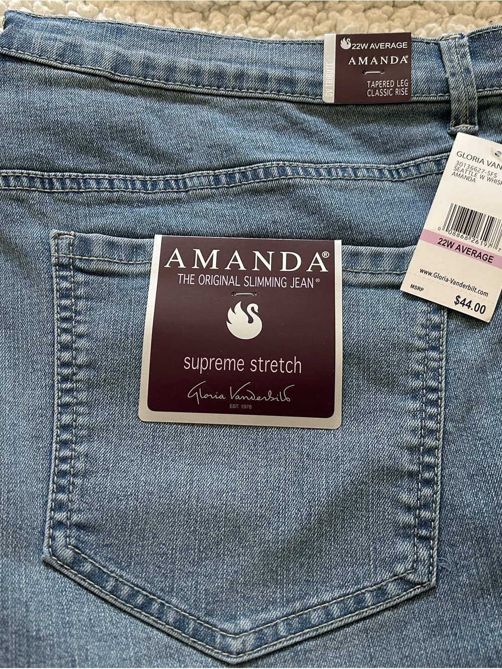 Gloria Vanderbilt Amanda Straight Leg Jeans - Light Blue - NWT
